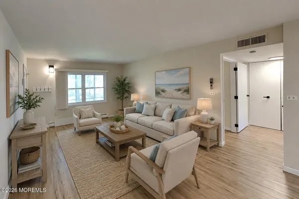 Property Slideshow image 2 of 19 | 48e cambridge ct, Lakewood, NJ, 08701