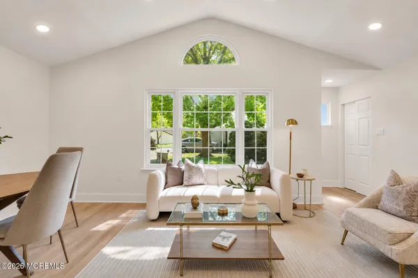 Property Slideshow image 3 of 24 | 51 linton close, Freehold, NJ, 07728
