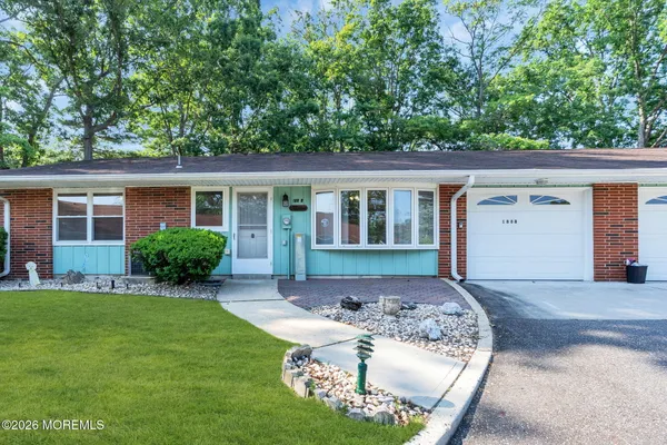 Property Slideshow image 2 of 38 | 188b sterling ct, Lakewood, NJ, 08701