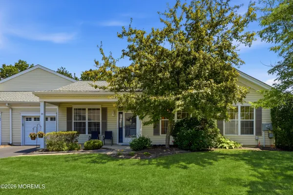 Property Slideshow image 2 of 39 | 83 jadelawns dr, Lakewood, NJ, 08701