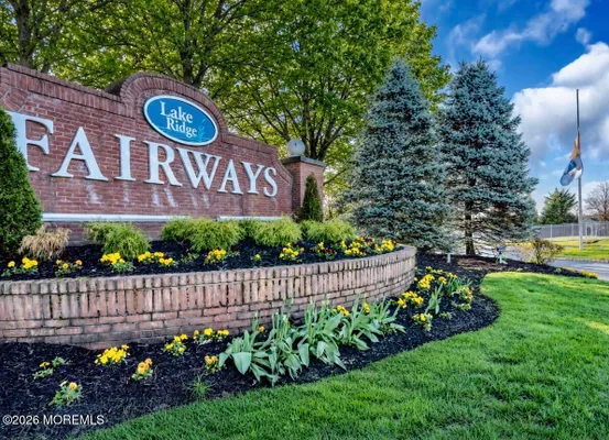 Property Slideshow image 3 of 51 | 122 skyline dr, Lakewood, NJ, 08701