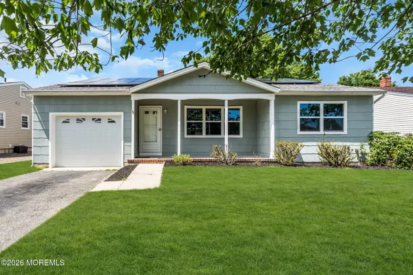 Property Slideshow image 2 of 44 | 128 westport dr, Toms River, NJ, 08757