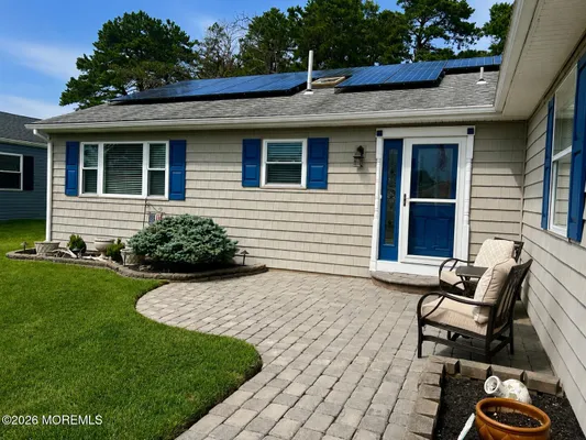 Property Slideshow image 2 of 36 | 365 port royal dr, Toms River, NJ, 08757