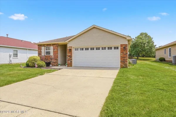 Property Slideshow image 2 of 37 | 2187 agincourt rd, Toms River, NJ, 08755