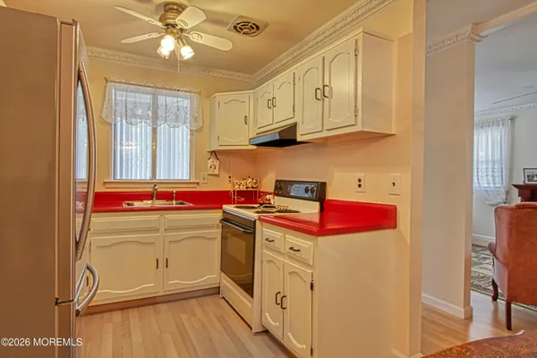 Property Slideshow image 3 of 19 | 20 c independence pkwy c, Whiting, NJ, 08759
