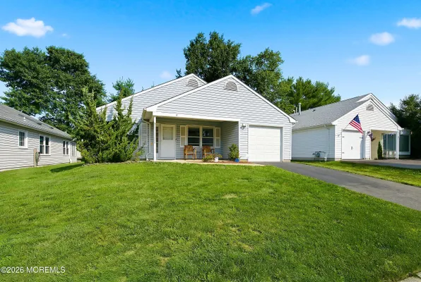 Property Slideshow image 2 of 44 | 12 springhill dr, Brick, NJ, 08724
