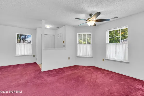 Property Slideshow image 3 of 37 | 2 taylor ln, Jackson, NJ, 08527
