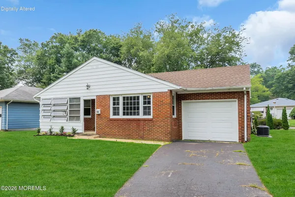 Property Slideshow image 3 of 34 | 56 bellflower ct, Toms River, NJ, 08755