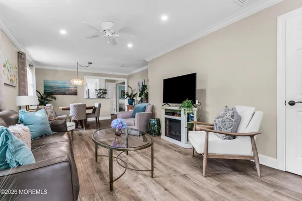 Property Slideshow image 3 of 32 | 1661 mount everest ln, Toms River, NJ, 08753