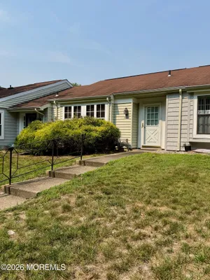 Property Slideshow image 2 of 26 | 442c dartmoor way, Manchester, NJ, 08759