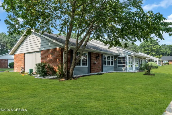 Property Slideshow image 3 of 35 | 426 chatham ct a, Lakewood, NJ, 08701