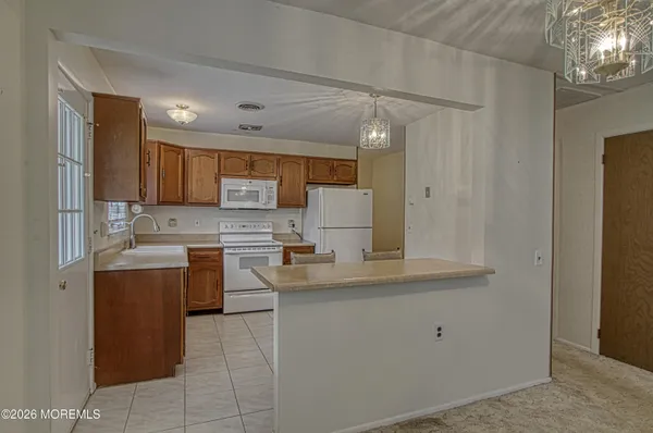 Property Slideshow image 3 of 20 | 159 hudson pkwy a, Whiting, NJ, 08759