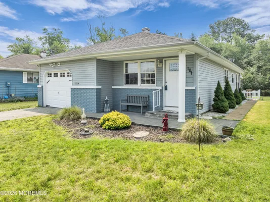 Property Slideshow image 2 of 20 | 101 barbados dr, Toms River, NJ, 08757