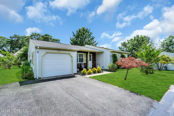 Property Slideshow image 2 of 23 | 87 chelsea dr 72, Whiting, NJ, 08759