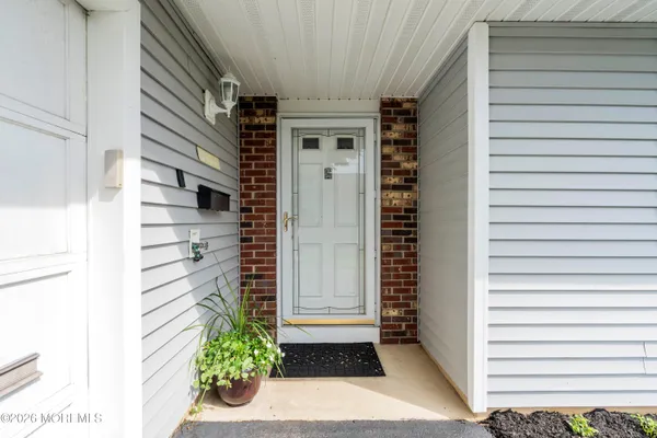 Property Slideshow image 3 of 30 | 81 blake cir, Brick, NJ, 08724