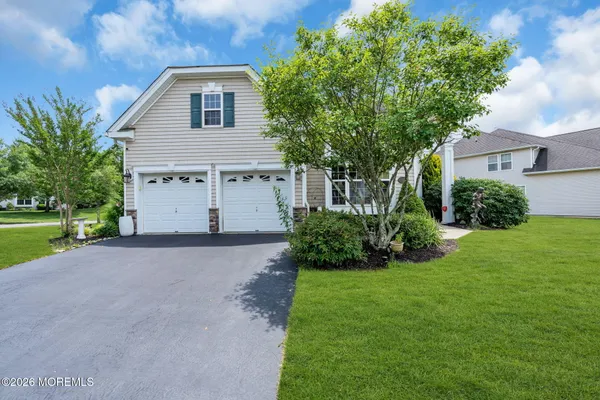 Property Slideshow image 2 of 49 | 11 mulberry dr, Manahawkin, NJ, 08050