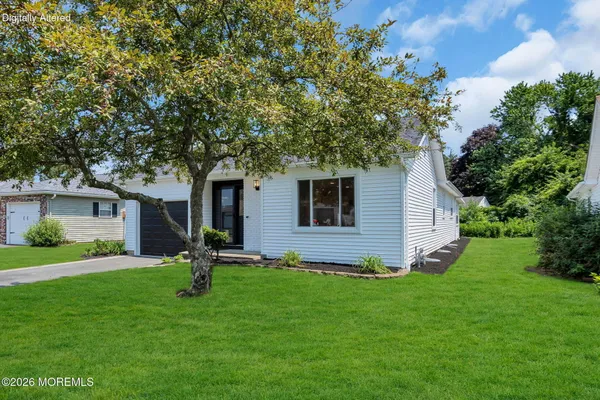 Property Slideshow image 2 of 31 | 101 mansfield dr, Brick, NJ, 08724