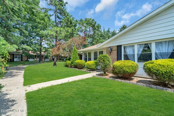 Property Slideshow image 2 of 24 | 19a edinburgh ln, Manchester, NJ, 08759