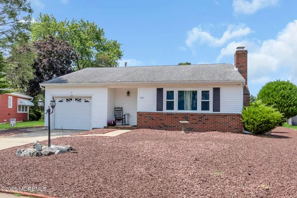 Property Slideshow image 3 of 26 | 115 langley ct, Toms River, NJ, 08757