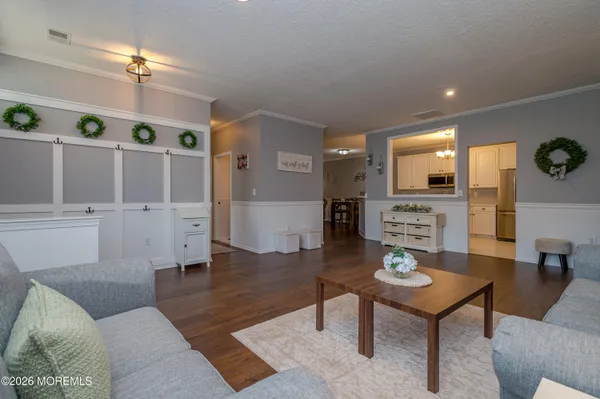 Property Slideshow image 2 of 21 | 7 greenwillows dr, Lakewood, NJ, 08701