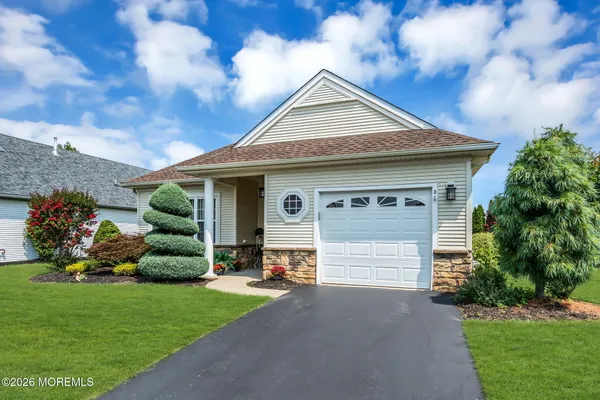 Property Slideshow image 3 of 59 | 3 el greco dr, Manchester, NJ, 08759