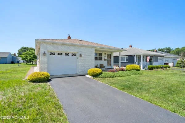 Property Slideshow image 3 of 25 | 11 andros st, Toms River, NJ, 08757