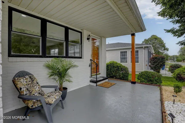 Property Slideshow image 3 of 32 | 135 biabou dr, Toms River, NJ, 08757
