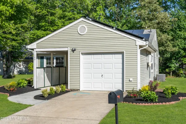 Property Slideshow image 3 of 36 | 122 lexington dr, Little Egg Harbor, NJ, 08087