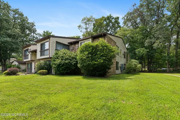 Property Slideshow image 2 of 20 | 130 amberly dr h, Manalapan, NJ, 07726