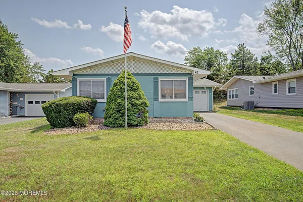 Property Slideshow image 2 of 37 | 42 patmore rd, Brick, NJ, 08724