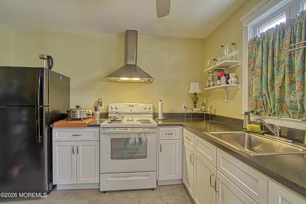 Property Slideshow image 2 of 16 | 6 crockett ln a, Whiting, NJ, 08759