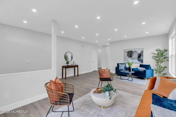 Property Slideshow image 3 of 23 | 27 cromwell ct, Manchester, NJ, 08759