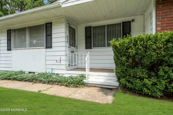 Property Slideshow image 2 of 18 | 19b michigan ave b, Whiting, NJ, 08759