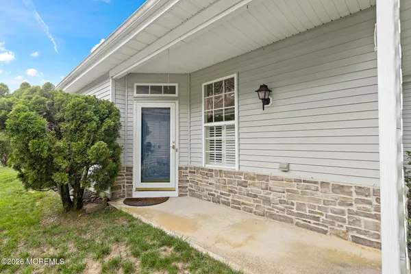 Property Slideshow image 2 of 41 | 88 robin ln, Barnegat, NJ, 08005