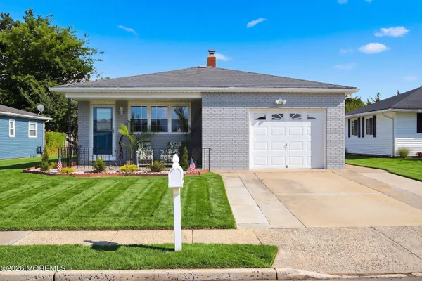 Property Slideshow image 2 of 34 | 9 tivoli st, Toms River, NJ, 08757