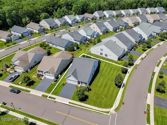 Property Slideshow image 3 of 41 | 2 lily pond ct, Howell, NJ, 07731
