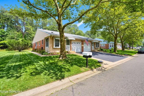 Property Slideshow image 2 of 30 | 65 a yorktowne pkwy a, Whiting, NJ, 08759