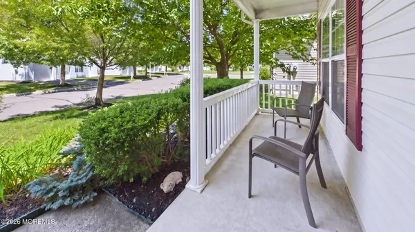 Property Slideshow image 3 of 36 | 19 appleby dr, Helmetta, NJ, 08828