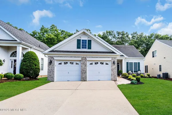 Property Slideshow image 2 of 46 | 115 wild dunes way, Jackson, NJ, 08527