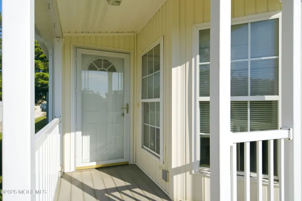 Property Slideshow image 3 of 31 | 99 oak ridge ln, Manahawkin, NJ, 08050