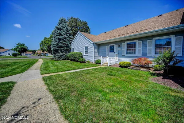 Property Slideshow image 3 of 30 | 42 piazza correale b, Freehold, NJ, 07728