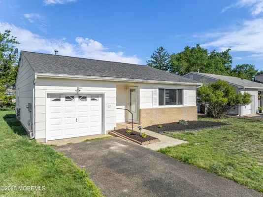 Property Slideshow image 2 of 21 | 12 bolingbroke dr, Toms River, NJ, 08757