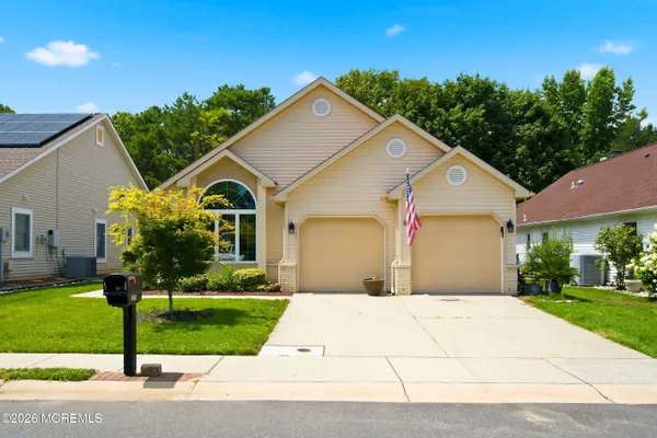 Property Slideshow image 2 of 49 | 2274 agincourt rd, Toms River, NJ, 08755