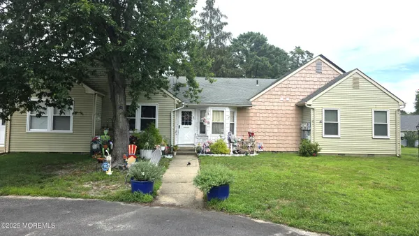 Property Slideshow image 3 of 29 | 4c ardsley ave 63, Whiting, NJ, 08759