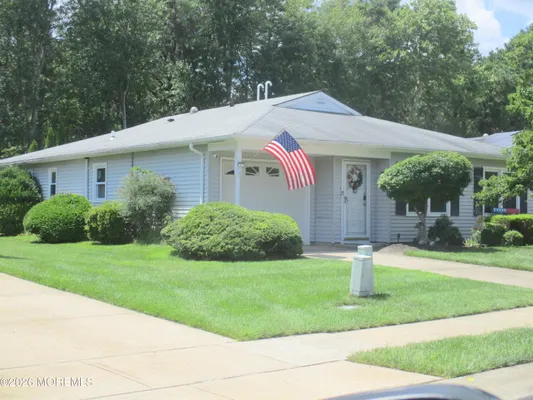 Property Slideshow image 3 of 27 | 71 meadowbrook rd, Brick, NJ, 08723
