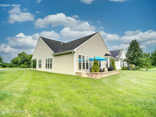Property Slideshow image 3 of 40 | 2 williamsburg ct, Upper Freehold, NJ, 08501
