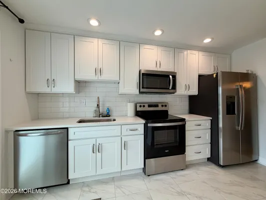 Property Slideshow image 2 of 27 | 442b dartmoor way, Manchester, NJ, 08759