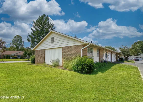 Property Slideshow image 3 of 53 | 32 yorkshire ct d, Manchester, NJ, 08759