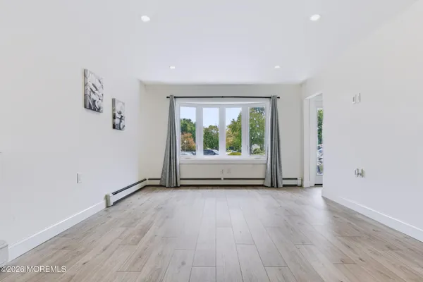 Property Slideshow image 3 of 41 | 95 larkspur ct, Toms River, NJ, 08755