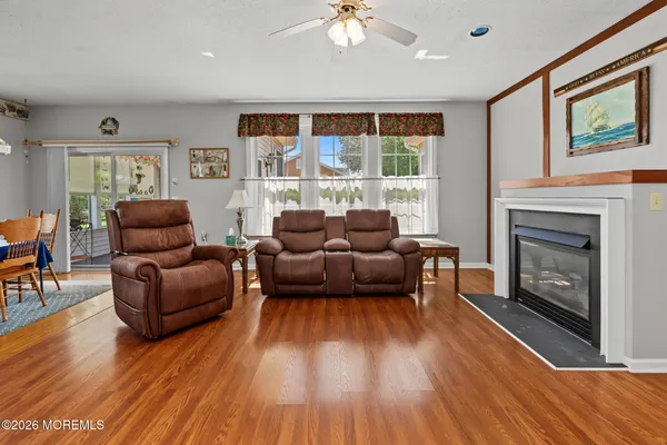 Property Slideshow image 3 of 53 | 36 kirkby ln, Manchester, NJ, 08759